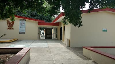 IMSS Clínica 75